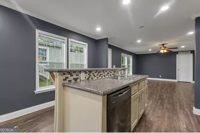 109 Willow Drive E, Newnan, GA 30263 - Photo 13