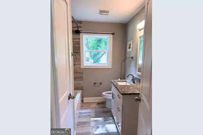 2561 Sylvan Road, East Point, GA 30344 - Photo 7