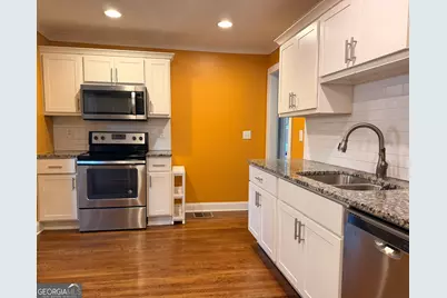 2561 Sylvan Road, East Point, GA 30344 - Photo 5