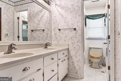155 W Johnston Street, Forsyth, GA 31029 - Photo 13