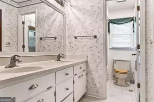 155 W Johnston St, Forsyth, GA 31029 - Photo 13