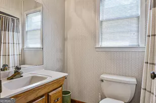 155 W Johnston St, Forsyth, GA 31029 - Photo 11