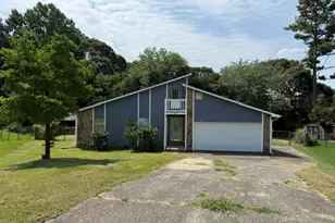 134 Little Joe Ct, Riverdale, GA 30274 - Photo 1
