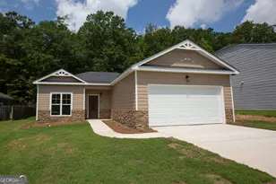 73 R C Allen Dr, Columbus, GA 31907 - Photo 1