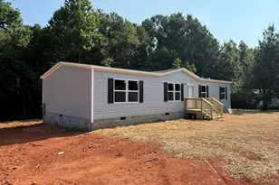 130 Tallahatchee Dr, Carrollton, GA 30116 - Photo 3