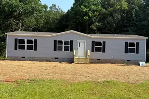 130 Tallahatchee Dr, Carrollton, GA 30116 - Photo 1