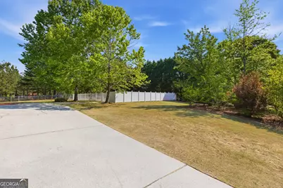 2015 Wood Valley Drive, Loganville, GA 30052 - Photo 11