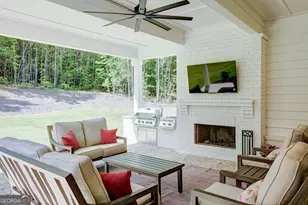 144 Forest Berry Ct, Newnan, GA 30265 - Photo 3