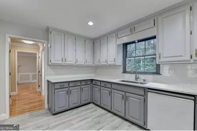 1437 Watsons Place, Lawrenceville, GA 30043 - Photo 9