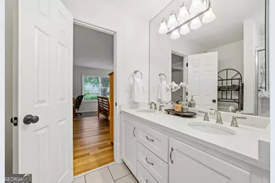2166 N Forest Trail, Dunwoody, GA 30338 - Photo 19