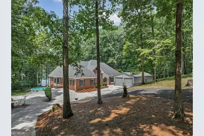 75 Waters Edge Lane, Newnan, GA 30263 - Photo 1