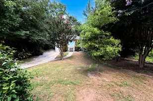 2336 Nesbitt Dr NE, Brookhaven, GA 30319 - Photo 19