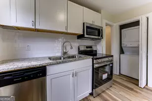 7107 Geiger St NW, Covington, GA 30014 - Photo 11