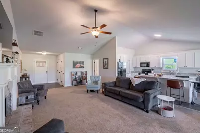 327 Skyview Drive, Winterville, GA 30683 - Photo 5