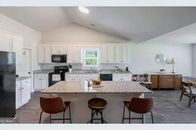 327 Skyview Drive, Winterville, GA 30683 - Photo 11