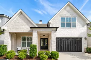 111 Ivey Wy, Woodstock, GA 30188 - Photo 1