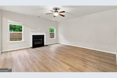 4806 Sultanta SW, Atlanta, GA 30331 - Photo 5