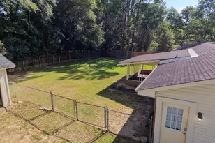 307 Pinewood Dr, Dublin, GA 31021 - Photo 33