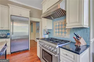 827 Union St, Brunswick, GA 31520 - Photo 23