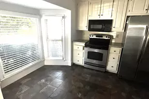 410 Forestgate Ct, Sandy Springs, GA 30350 - Photo 5