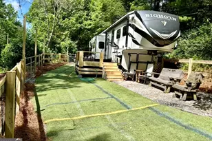 10042 Doublehead Gap Rd, Blue Ridge, GA 30513 - Photo 3