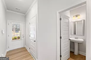 876 Porter Rdg Ln, Decatur, GA 30032 - Photo 9