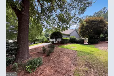 8635 Amsbury Way, Cumming, GA 30041 - Photo 45