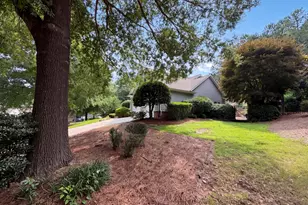 8635 Amsbury Way, Cumming, GA 30041 - Photo 45
