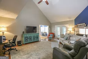 240 NW Southern Walk Dr, Milledgeville, GA 31061 - Photo 9