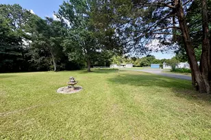390 Peach Rd, Byron, GA 31008 - Photo 13