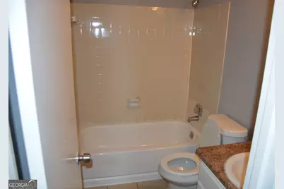 4952 Isle Royal Court, Stone Mountain, GA 30088 - Photo 11