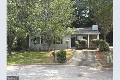 4952 Isle Royal Court, Stone Mountain, GA 30088 - Photo 1