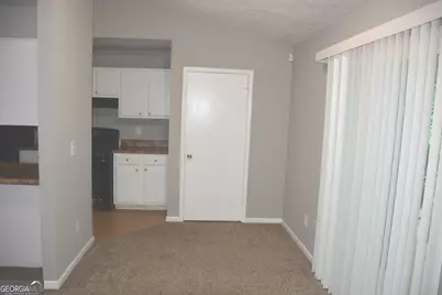 4952 Isle Royal Court, Stone Mountain, GA 30088 - Photo 5