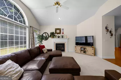 1610 Cascade Overlook, Peachtree City, GA 30269 - Photo 13