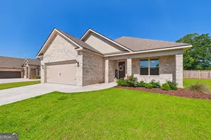 403 Cannon Pt Dr, Bonaire, GA 31005 - Photo 1