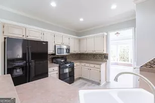 1748 Christiana Dr, Lawrenceville, GA 30043 - Photo 11