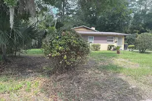 8610 Howell Dr, Jacksonville, FL 32208 - Photo 3