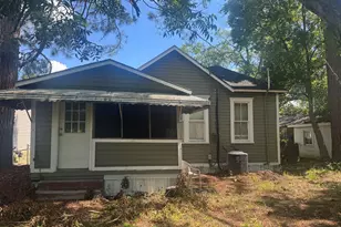 1107 Elizabeth St, Waycross, GA 31503 - Photo 3