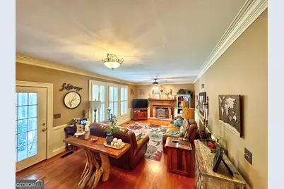 1018 Riverside Drive, Lagrange, GA 30240 - Photo 9