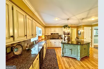 1018 Riverside Drive, Lagrange, GA 30240 - Photo 3