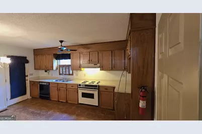 4032 Winding Way Court, Macon, GA 31204 - Photo 3