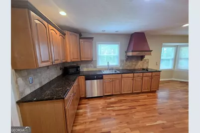 582 Hastings Way, Jonesboro, GA 30238 - Photo 11
