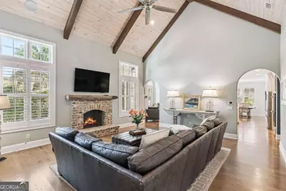 306 Broadway Street, Saint Simons, GA 31522 - Photo 9
