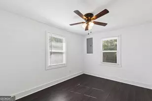 730 E 38th St, Savannah, GA 31401 - Photo 23