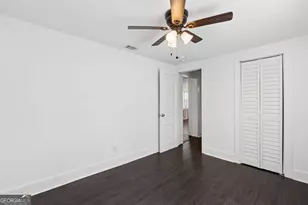 730 E 38th St, Savannah, GA 31401 - Photo 25