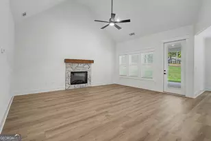 347 Crestwood Rd, Tyrone, GA 30290 - Photo 5