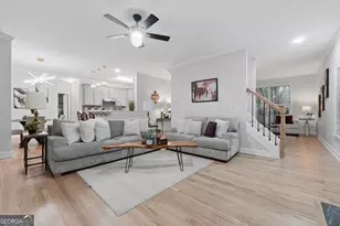682 Montglade Ct, Suwannee, GA 30024 - Photo 27