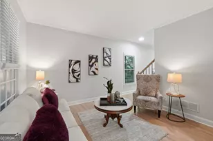682 Montglade Ct, Suwannee, GA 30024 - Photo 25