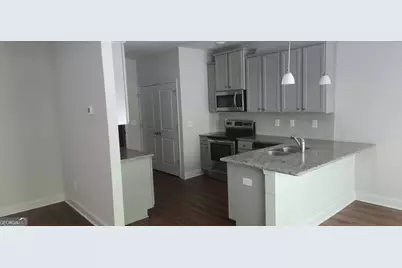 10172 Benton Woods Dr, Covington, GA 30014 - Photo 3