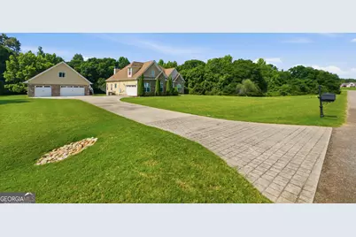 130 Citation Ct, Forsyth, GA 31029 - Photo 3